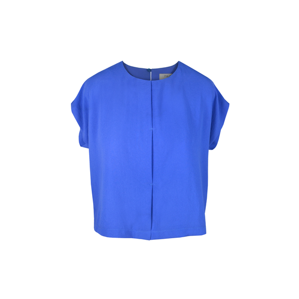 Boxy shape crop top with front fold